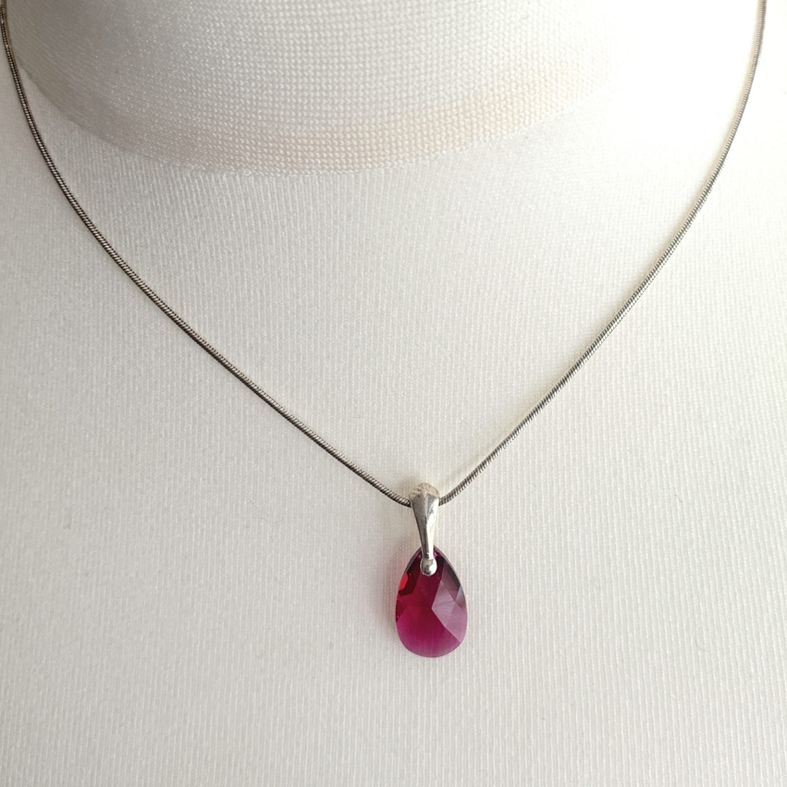 swarovski-ruby-4020-2