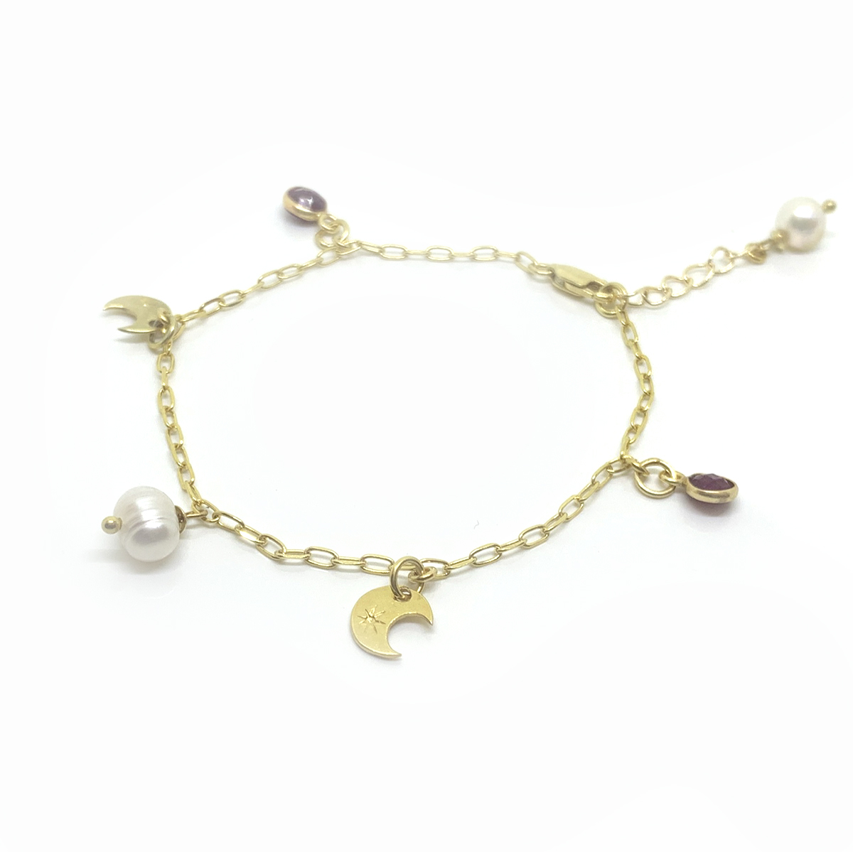 lay-brac-1c Charm bracelet